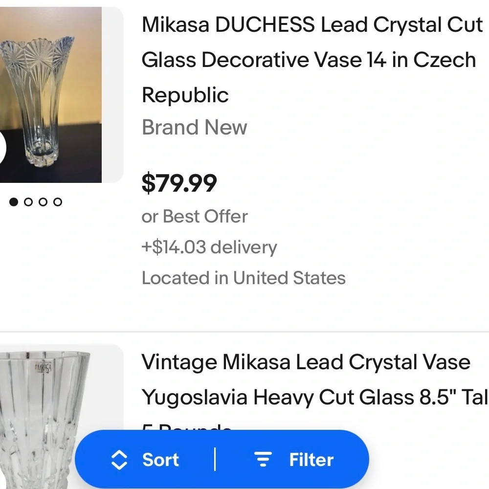 VTG 90’s MIKASA “DUCHESS“ Flair 14”Vase Lead Crystal shark teeth edges Like New